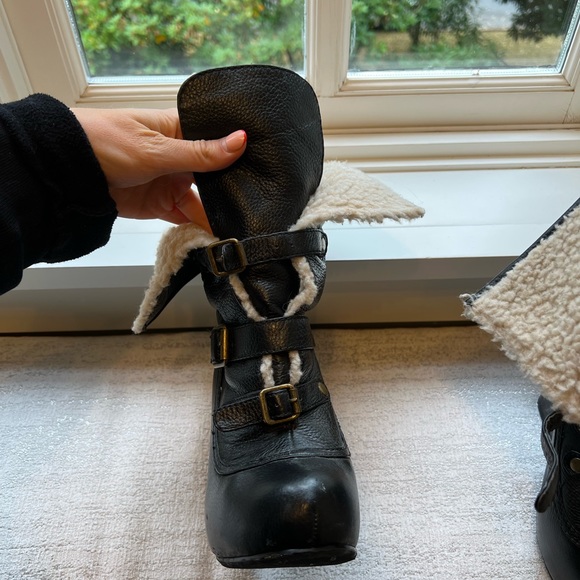 Betsey Johnson Black Leather Ryderrr Ankle Boot - Picture 4 of 6